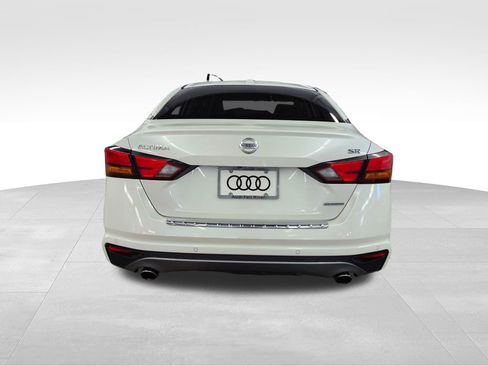 Used 2020 Nissan Altima 2.0 SR image 5