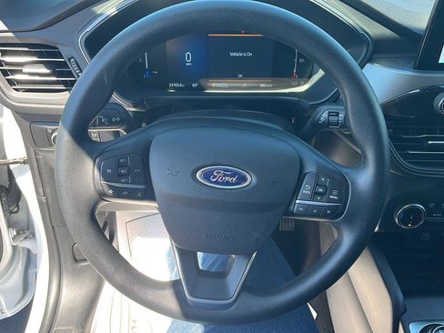 Used 2025 Ford Escape Active FWD image 10