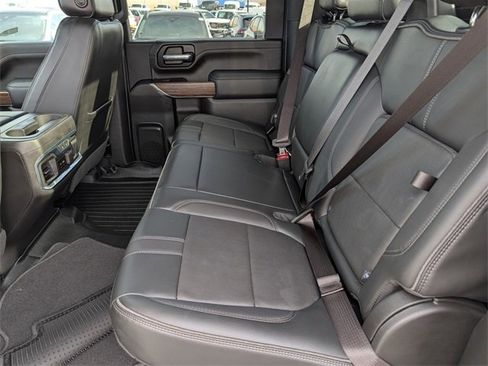 Used 2023 Chevrolet Silverado 3500 High Country image 19