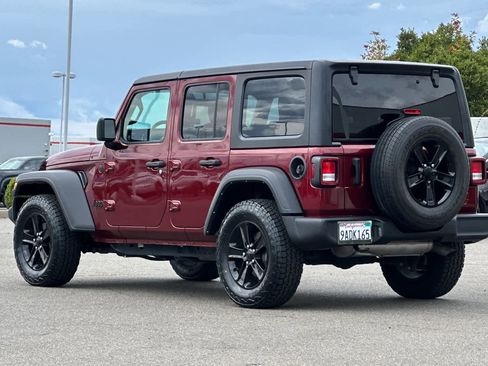 Used 2022 Jeep Wrangler Unlimited Sport AWD/4WD image 7