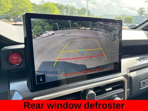 Used 2025 Toyota Tacoma TRD Sport w/ TRD Sport Upgrade Package AWD/4WD image 18
