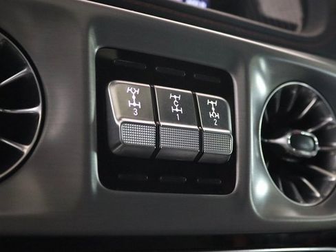 Used 2022 Mercedes-Benz G 550 image 24