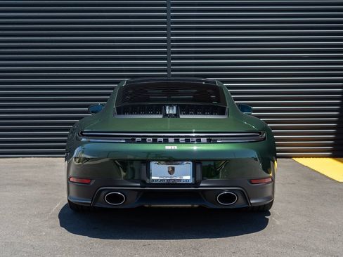 Used 2026 Porsche 911 Carrera RWD image 10