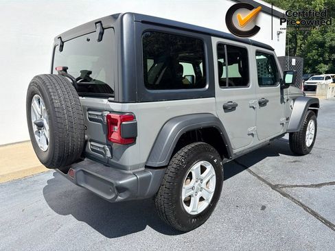 Used 2022 Jeep Wrangler Unlimited Sport AWD/4WD image 11