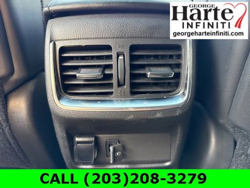 Certified 2022 INFINITI QX55 Luxe w/ Cargo Package image 15