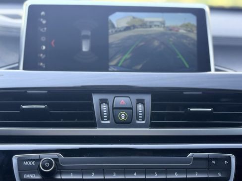 Used 2021 BMW X1 xDrive28i w/ M Sport Package image 18