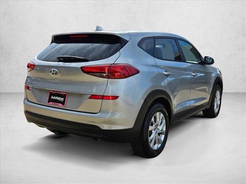 Used 2020 Hyundai Tucson SE image 5