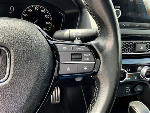 Used 2022 Honda Civic Sport image 11