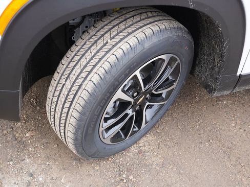 New 2026 Chevrolet TrailBlazer LT image 9