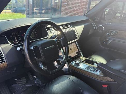 Used 2018 Land Rover Range Rover Supercharged image 34