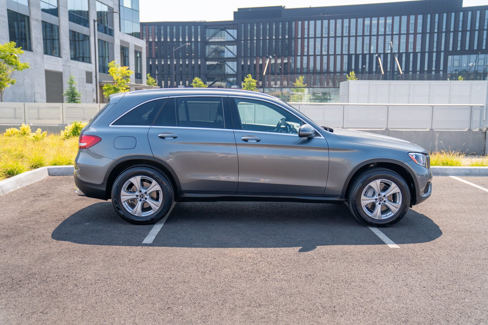 Used 2018 Mercedes-Benz GLC 300 4MATIC image 8