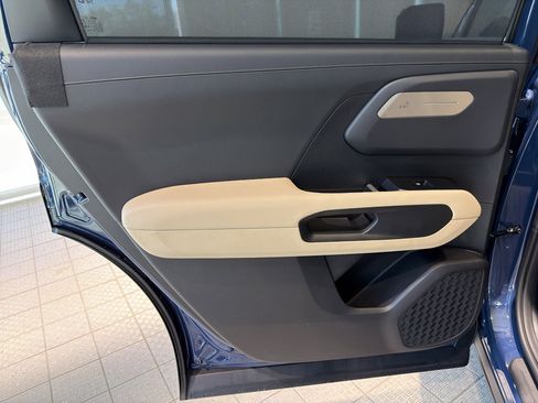 New 2027 Kia Telluride EX image 18