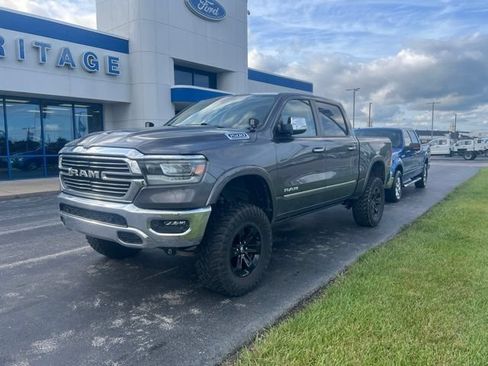 Used 2021 RAM 1500 Laramie AWD/4WD image 3