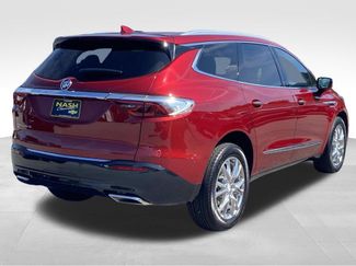 Used 2022 Buick Enclave Essence w/ Experience Buick Package video 3