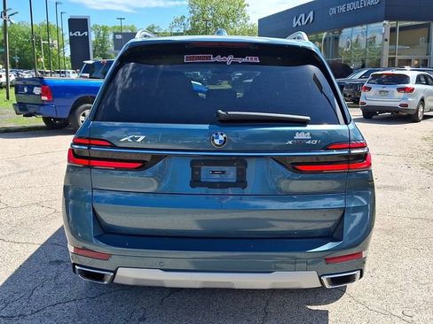 Used 2024 BMW X7 xDrive40i w/ Premium Package AWD/4WD image 5