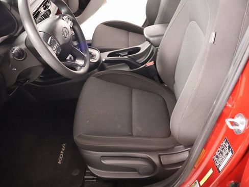 Used 2022 Hyundai Kona SEL w/ Cargo Package image 10