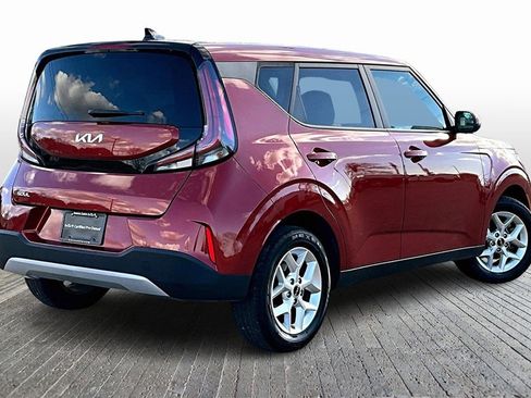 Certified 2024 Kia Soul LX w/ Option Group 015 image 2