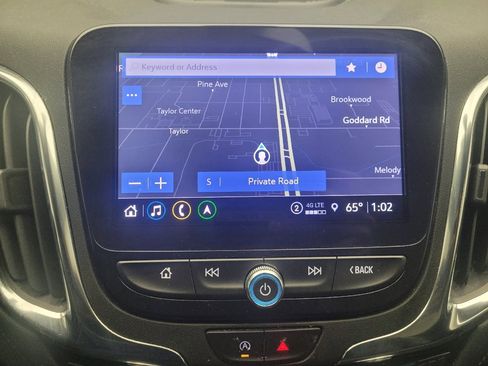 Used 2022 Chevrolet Equinox Premier image 25