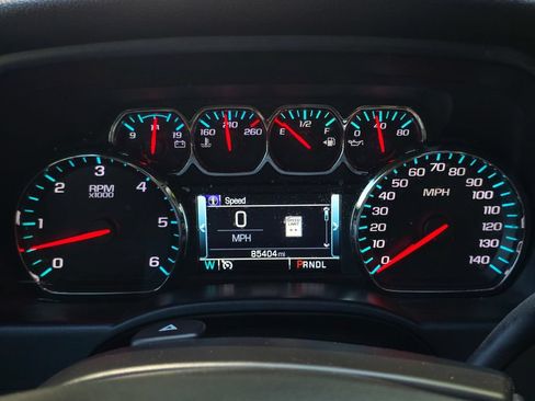 Used 2018 GMC Sierra 1500 SLT AWD/4WD image 33