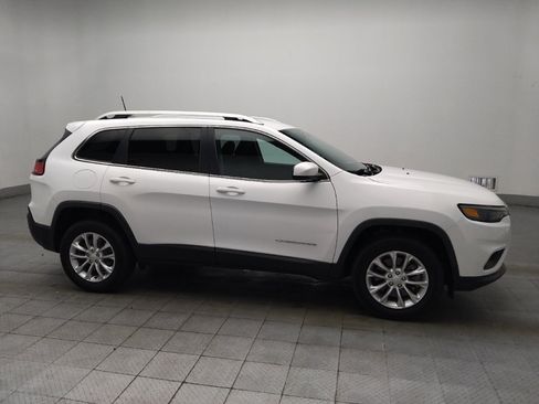 Used 2019 Jeep Cherokee Latitude w/ Popular Appearance Group AWD/4WD image 11