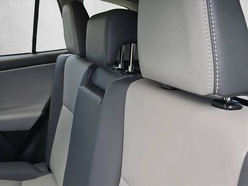 Used 2014 Toyota RAV4 Limited FWD image 20
