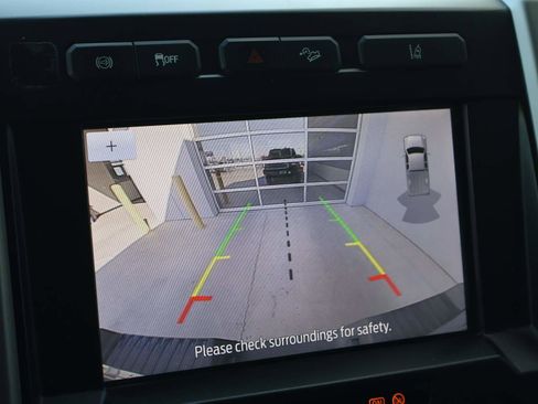 Used 2020 Ford F250 Lariat image 14