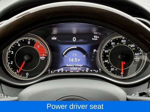 Used 2019 Jeep Cherokee Overland image 32