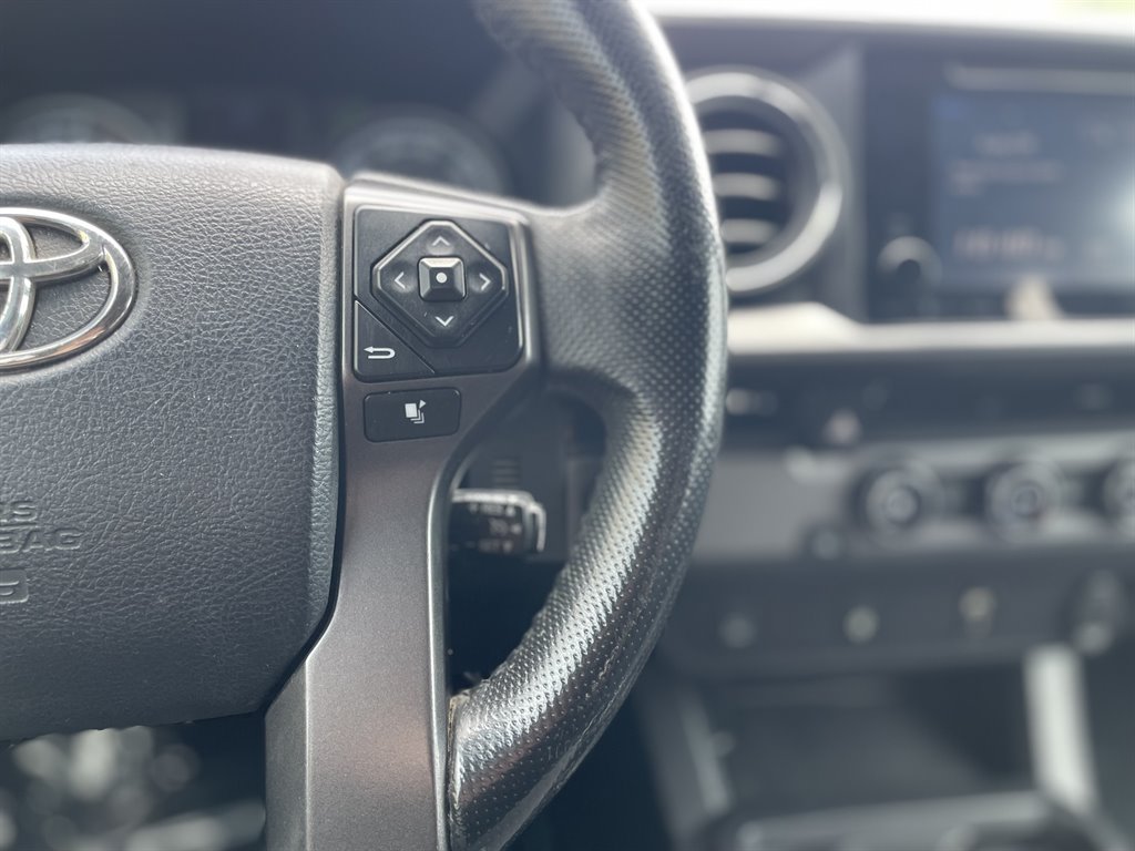 Used 2017 Toyota Tacoma TRD Sport w/ Tow Package RWD image 26