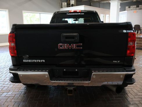 Used 2015 GMC Sierra 3500 SLT w/ Duramax Plus Package AWD/4WD image 9