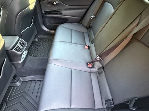 Used 2024 Lexus ES 350 F Sport w/ Accessory Package (Z2) FWD image 31