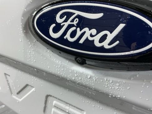 New 2025 Ford Maverick XL image 10