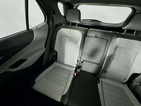 Used 2024 Chevrolet Equinox LS w/ LS Convenience Package FWD image 12