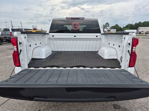 Used 2021 Chevrolet Silverado 1500 Custom RWD image 31