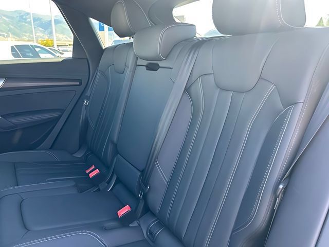 Used 2023 Audi Q5 2.0T Premium Plus AWD/4WD image 20