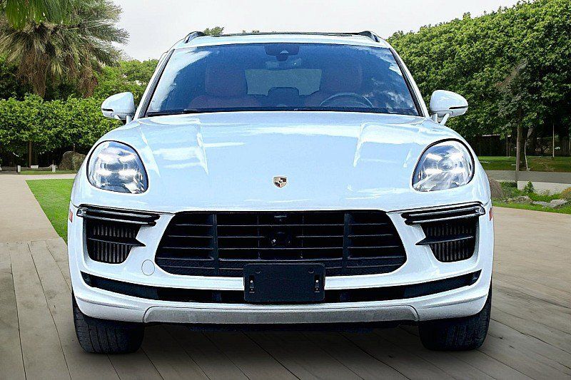 Used 2021 Porsche Macan Turbo w/ Premium Package Plus (PF0) AWD/4WD image 2