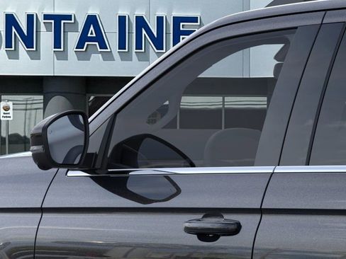 New 2025 Ford Expedition Max Active image 20