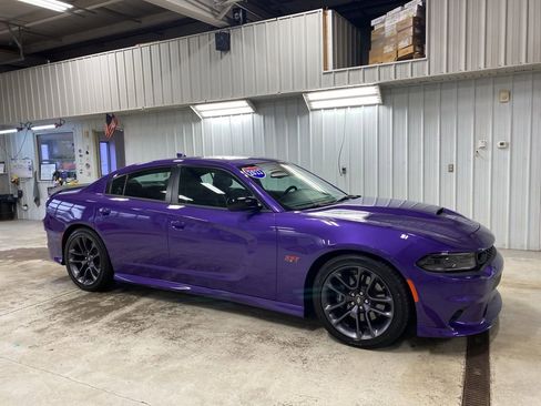 Used 2023 Dodge Charger Scat Pack w/ Plus Group RWD image 5