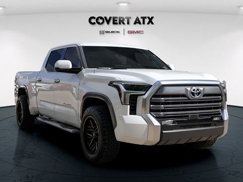 Used 2023 Toyota Tundra Limited w/ Power Package image 9