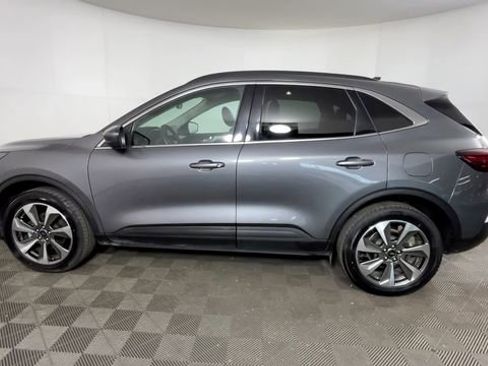 Used 2024 Ford Escape Platinum AWD/4WD image 9