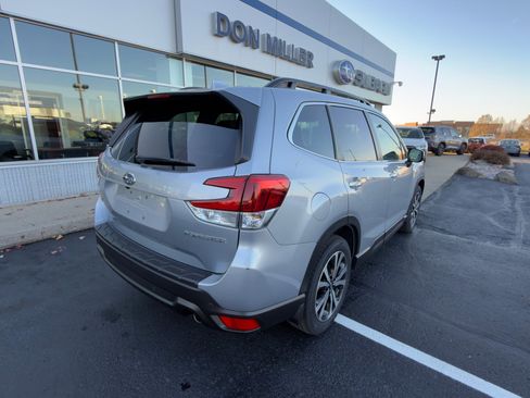 Certified 2023 Subaru Forester Limited image 3