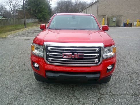 Used 2016 GMC Canyon SLE image 8
