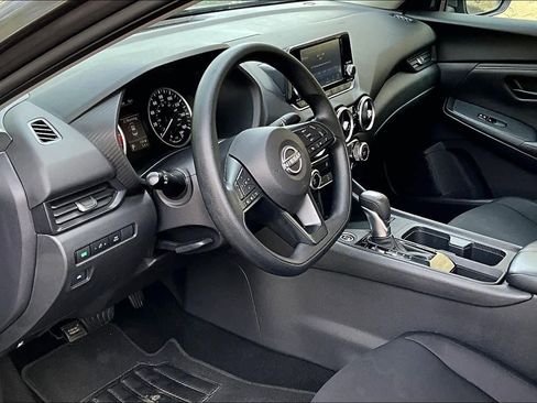 Used 2024 Nissan Sentra S image 16