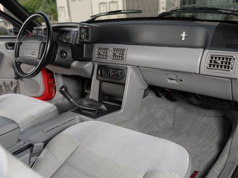 Used 1993 Ford Mustang Cobra RWD image 50