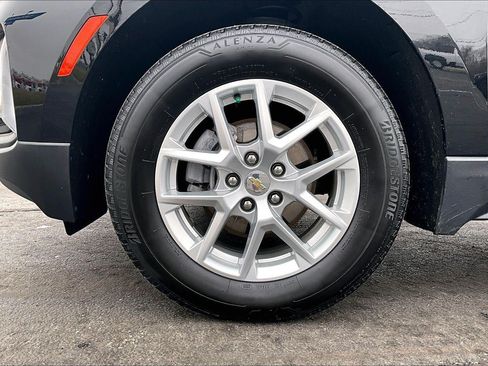 Used 2024 Chevrolet Equinox LT AWD/4WD image 11