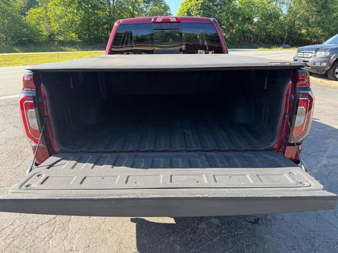 Used 2017 GMC Sierra 1500 SLT AWD/4WD image 29