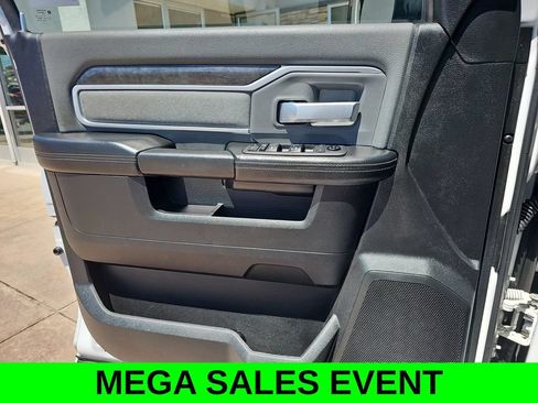 Used 2021 RAM 2500 Big Horn AWD/4WD image 25