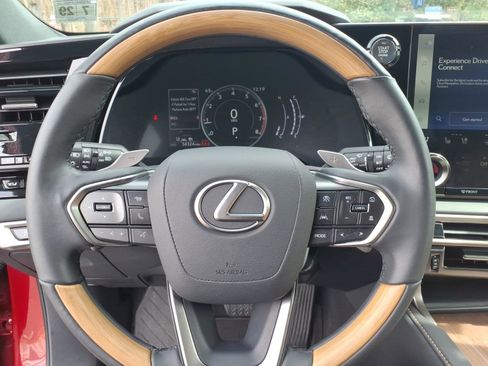 Used 2024 Lexus RX 350 Premium w/ Accessory Package (Z1) image 19