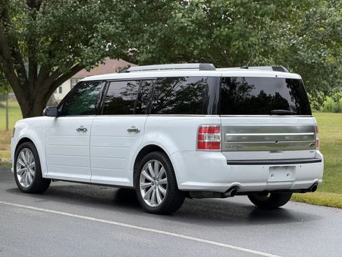Used 2018 Ford Flex Limited w/ Equipment Group 303A AWD/4WD image 7