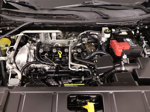 Used 2021 Nissan Rogue S image 18