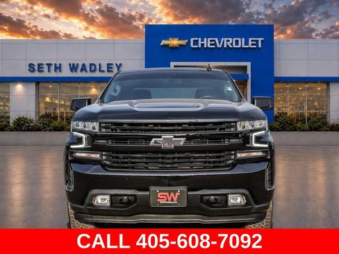 Used 2022 Chevrolet Silverado 1500 RST AWD/4WD image 2